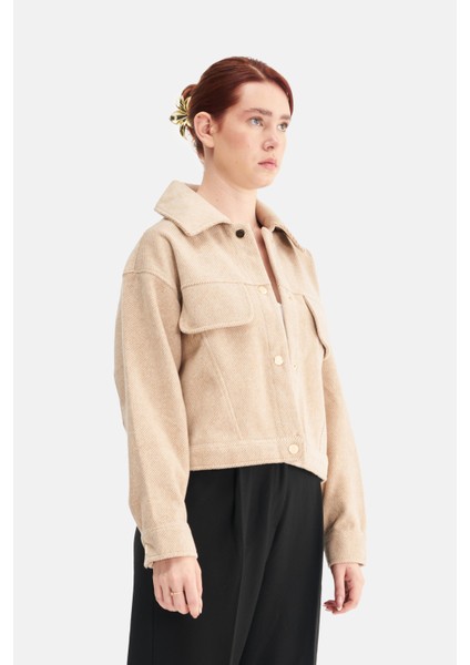 Kadın Kaşe Geniş Yaka Crop Ceket modelleri