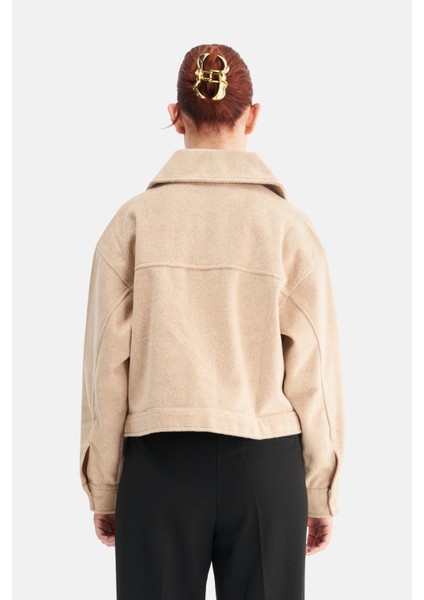 Kadın Kaşe Geniş Yaka Crop Ceket fırsatları