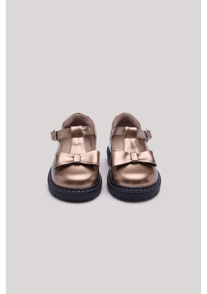 Bg Store Kız Çocuk Altın Renk Ayakkabı Düz Taban Yapısıyla Rahat Kullanım