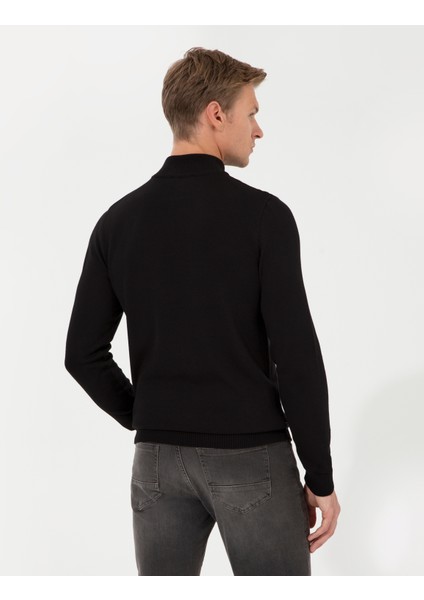 Erkek Siyah Slim Fit Yarım Balıkçı Yaka Basic Triko Kazak 50256965-VR046 indirimleri