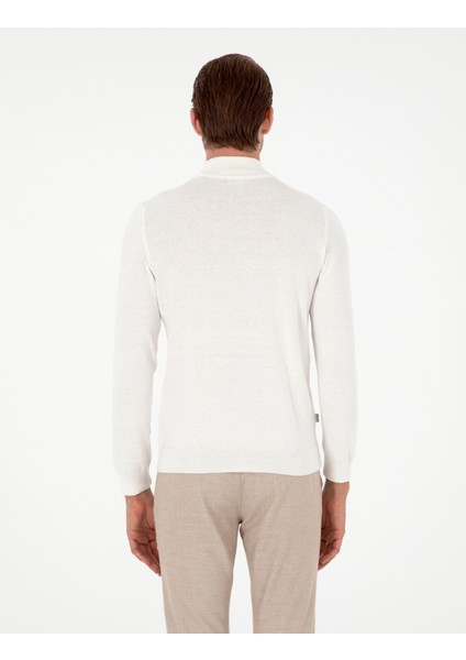 Erkek Ekru Slim Fit Yarım Balıkçı Yaka Basic Triko Kazak 50296614-VR019 indirimleri
