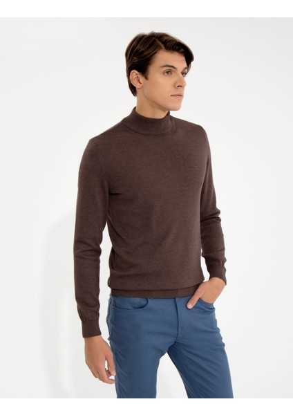 Erkek Açık Kahverengi Slim Fit Yarım Balıkçı Yaka Basic Triko Kazak 50256965-VR160