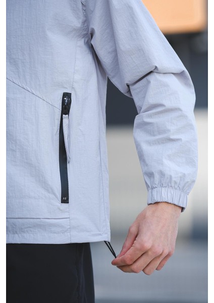 Save Baskılı Suya Dayanaklı Slim Fit Erkek Mevsimlik Mont Yağmurluk fırsatları