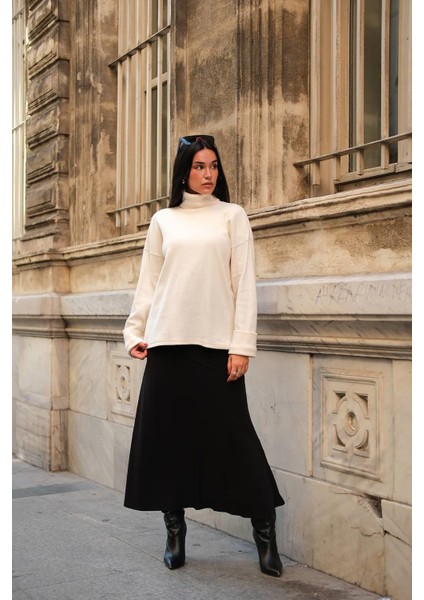 Kol Detaylı Balıkcı Yaka Boğazlı Ekru Bluz modelleri