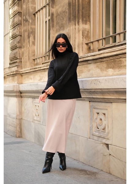 Kol Detaylı Balıkcı Yaka Boğazlı Siyah Bluz indirimleri