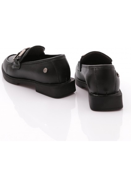 223 Kadin Loafer Ayakkabi