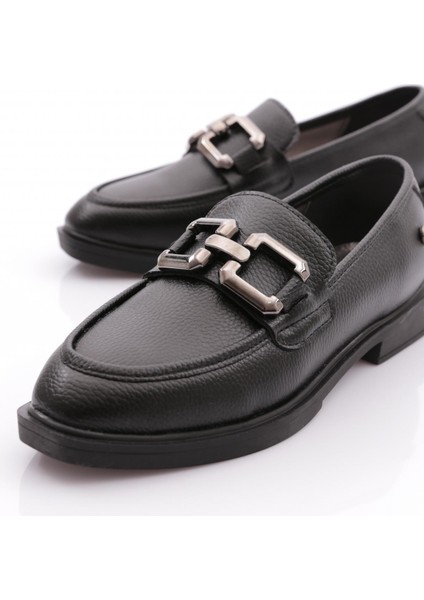 223 Kadin Loafer Ayakkabi