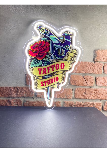 'tattoo Studıo' Işıklı ve Uv'li Neon LED Dekoratif Duvar Yazısı Tabelası (40X33CM)