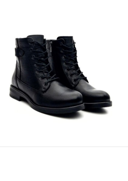 1852532K Kadın Deri Fermuarlı Postal Bot
