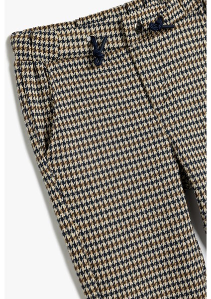 Eşofman Altı Beli Bağlamalı Cep Detaylı modelleri