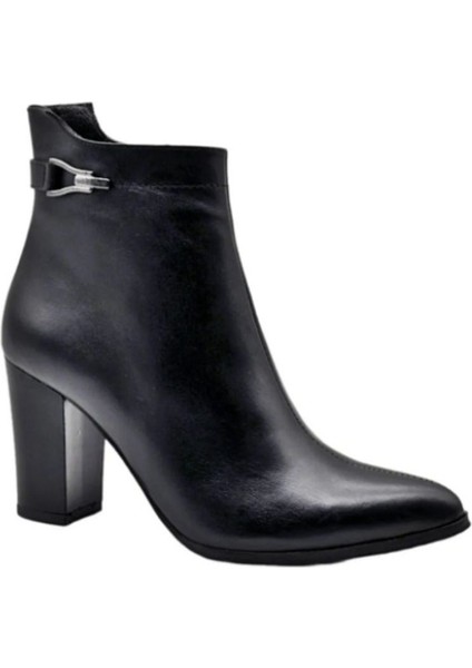 2355801K Kadın Deri Topuklu Siyah Klasik Bot fiyatları
