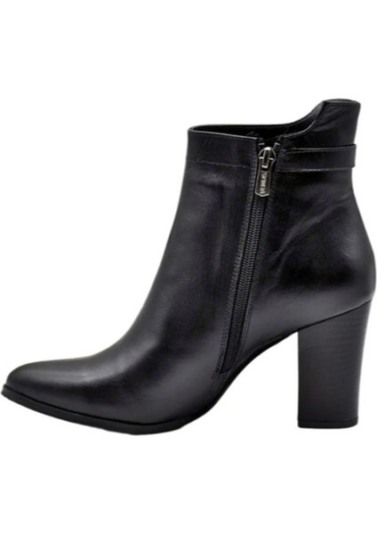 2355801K Kadın Deri Topuklu Siyah Klasik Bot modelleri