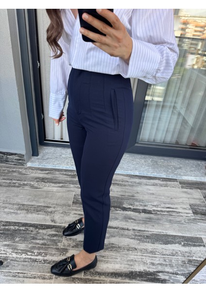 Lacivert Flatolu Pantolon fırsatları