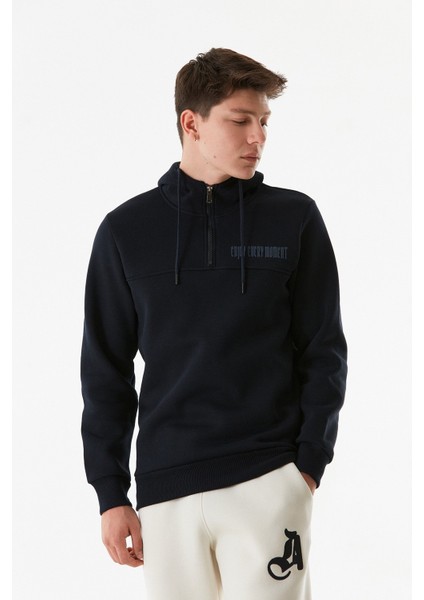 Yazı Baskılı Yarım Fermuarlı Kapüşonlu Sweatshirt