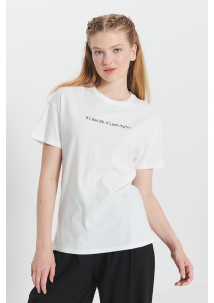 %100 Pamuk Oversize Fit Bol Kesim Bisiklet Yaka Baskılı Tişört