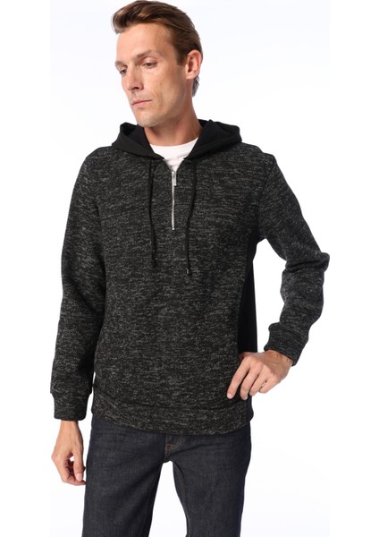 Kapüşon Yaka Düz Siyah Erkek Sweatshırt F4WM-SWT 2767