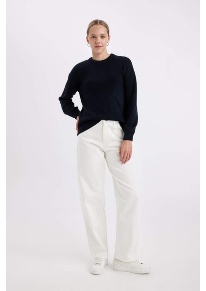 Regular Fit Bisiklet Yaka Selanik Kumaş Basic Düz Triko Kazak H6905AZ24WN fiyatları