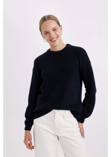 Regular Fit Bisiklet Yaka Selanik Kumaş Basic Düz Triko Kazak H6905AZ24WN modelleri