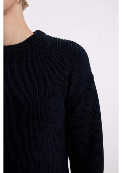 Regular Fit Bisiklet Yaka Selanik Kumaş Basic Düz Triko Kazak H6905AZ24WN fırsatları