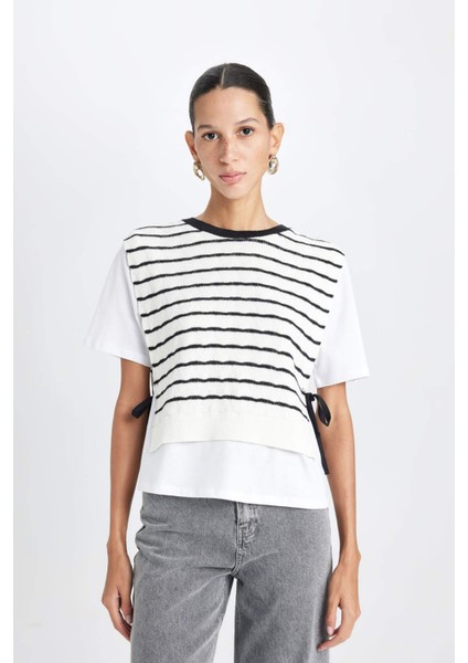 Regular Fit Bisiklet Yaka Çizgili Yan Bağcıklı Süveter D8716AX24AU modelleri