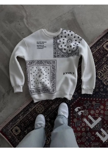 Desenli Üç Iplik Bisiklet Yaka Oversize Sweatshirt - Beyaz