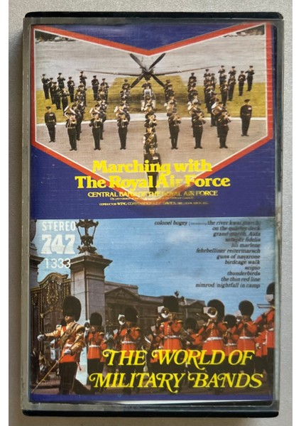 The World Of Military Bands Marching With The Royal Air Force Kaset (Dönem Suudi Arabistan Baskı Kaset)