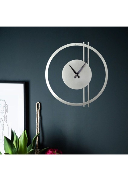 Dual Striped Dekoratif Metal Duvar Saati 70 x 68 cm