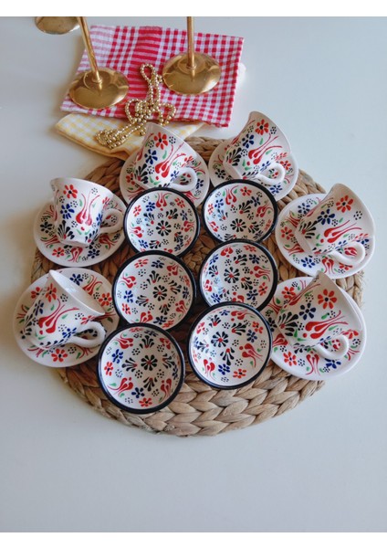 Anneler Günü Özel El Işlemeli Renkli Dantel 6 Kişilik Kahve Fincan Seti ve 6lı Lokumluk Kase fiyatları