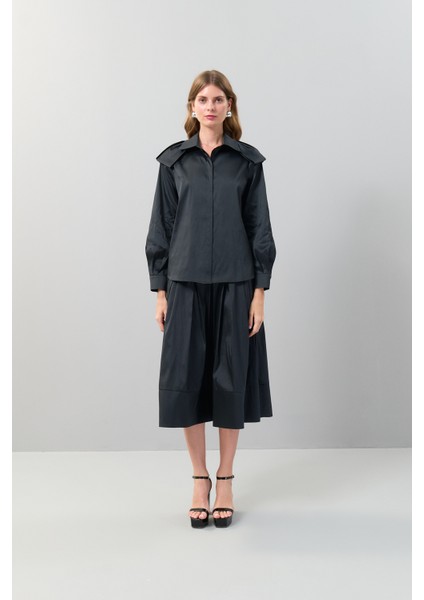 Omuzları Fiyonk Görünümlü Uzun Kol Gömlek Siyah K2513534_001 fırsatları