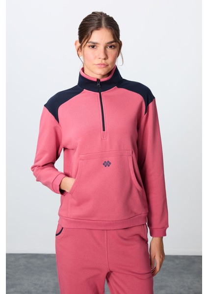 Yaban Gülü Kompakt Pamuklu Kalın Pürüzsüz Dokulu Dik Yaka Oversize Fit Kadın Eşofman Takım - 95342 modelleri