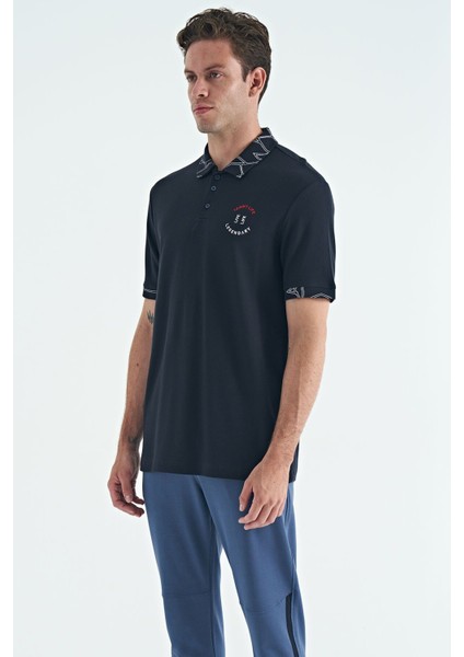 Lacivert Yazı Nakışlı Baskı Detaylı Standart Kalıp Polo Yaka Erkek T-Shirt - 88239 modelleri
