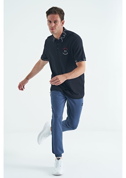 Lacivert Yazı Nakışlı Baskı Detaylı Standart Kalıp Polo Yaka Erkek T-Shirt - 88239