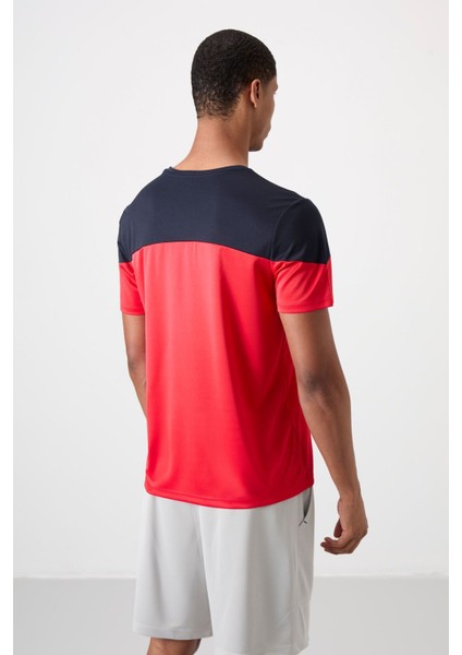Kırmızı Polyester Nefes Alan Dokulu İnce Esnek Standart Fit Erkek Performans T-Shirt - 88386