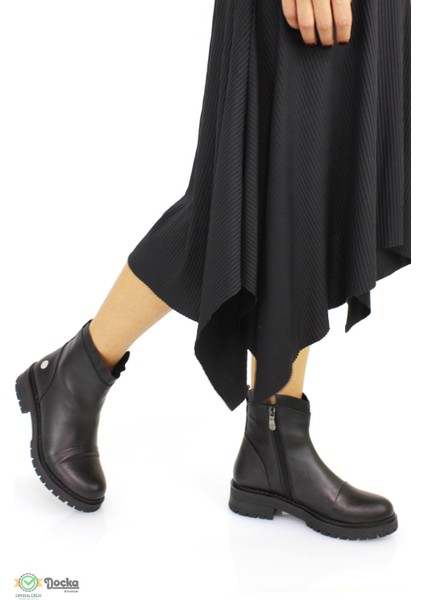 Kadın Deri Fermuarlı Düz Kalın Taban Bot M25/KB1400 modelleri