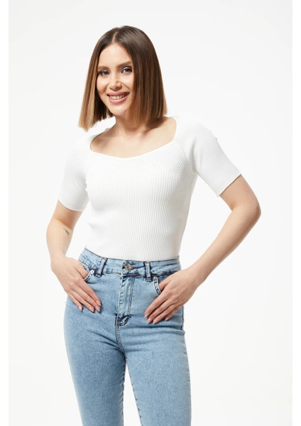 Yazlık Beyaz Triko Bluz modelleri