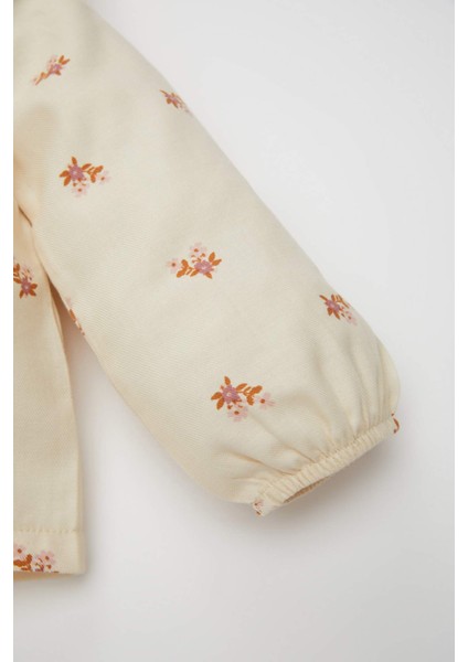 Kız Bebek Büyük Yaka Çiçek Desenli Düğmeli Twill Uzun Kollu Gömlek D5585A524WN modelleri