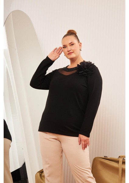 Büyük Beden Yaka Detay Bluz Siyah modelleri