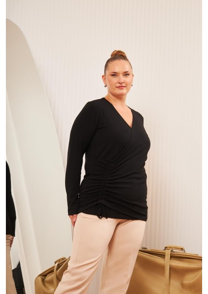 Büyük Beden V Yaka Büzgülü Bluz Siyah fiyatları