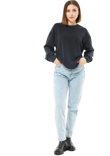 Sıfr Yaka Sweatshirt