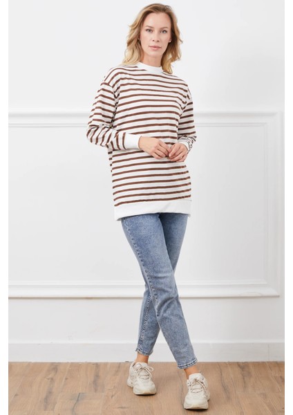 Bisiklet Yaka Çizgili Sweatshirt fiyatları