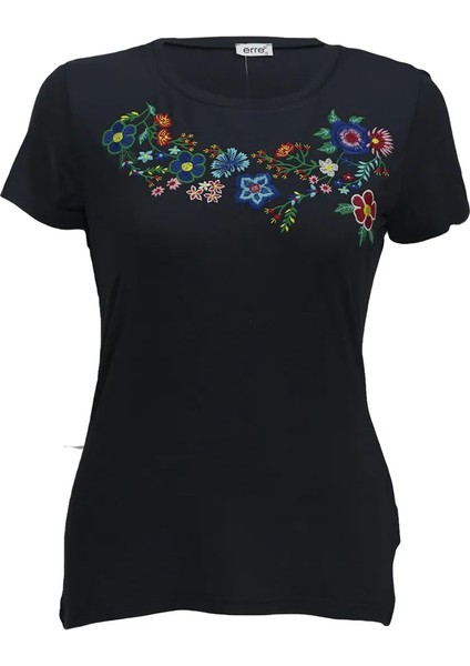 Erimek Çiçek Nakışlı Yuvarlak Yaka T-Shirt