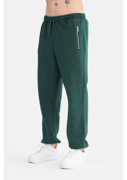 Erkek Beli ve Paçası Lastikli, Efektli Yıkamalı Jogger Pantolon modelleri