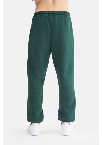 Erkek Beli ve Paçası Lastikli, Efektli Yıkamalı Jogger Pantolon fırsatları