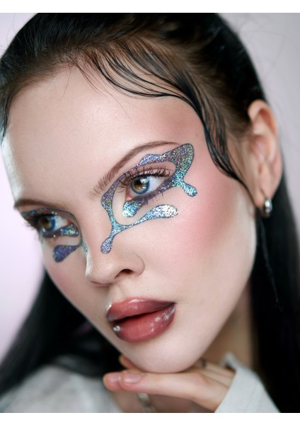 Simli Likit Eyeliner | Dazzling Liner – Holy Doll
