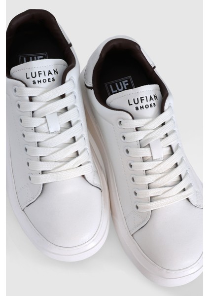 Kadın Beyaz Sneaker Ayakkabı Suni Deri Düz Taban 302 Gr Rahat ve Şık modelleri