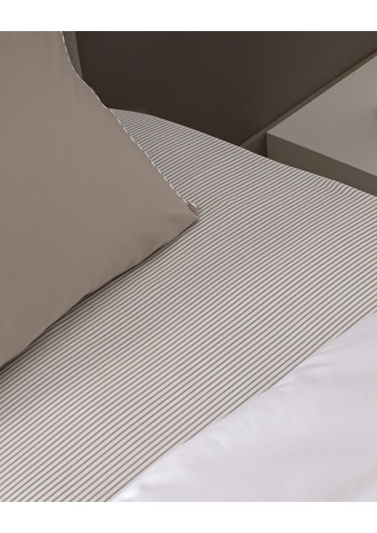 Verne Çift Kişilik %100 Pamuk Biyeli Baskılı Saten Nevresim Takımı - Bej/Beyaz indirimleri