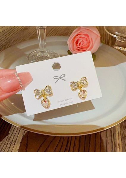 SATISFACTION925 Gümüş Iğne Kore Tarzı Moda Inci Küpeler Niş Tasarım Içi Boş Kelebek Tatlı Pembe Çok Yönlü Küpe (Yurt Dışından) fırsatları