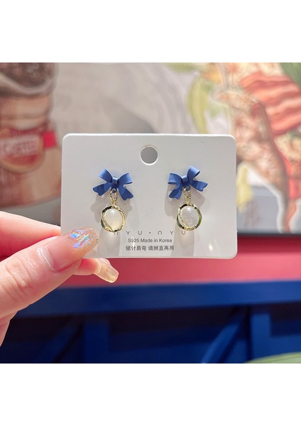 Satisfactiongümüş Iğne Seti Kedi Gözü Küpeler, Üst Düzey, Modaya Uygun ve Çok Yönlü, Hafif Lüks Küpeler, Sade ve Zarif Zirkon Küpeler (Yurt Dışından)