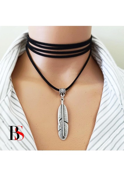 Siyah Süet - Tüy Kolye Ucu Kadın Choker Kolye