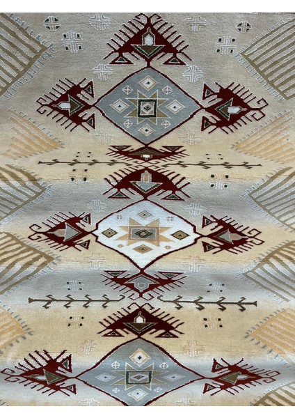 El Dokuma Uşak Halı - 273 X 210